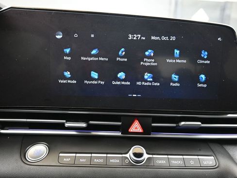 Certified 2025 Hyundai Elantra SEL w/ Cargo Package image 31