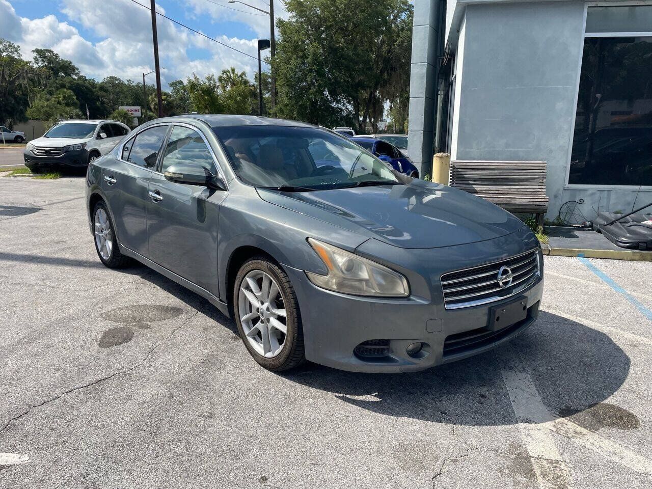 Used 2009 Nissan Maxima 3.5 SV w/ Tech Pkg FWD image 3