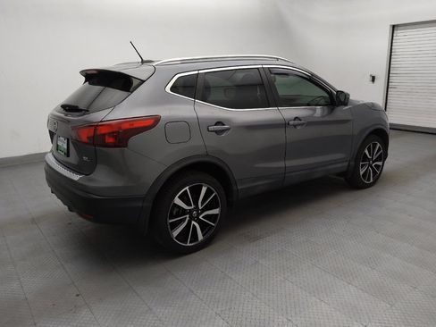 Used 2019 Nissan Rogue Sport SL w/ Premium Package FWD image 10