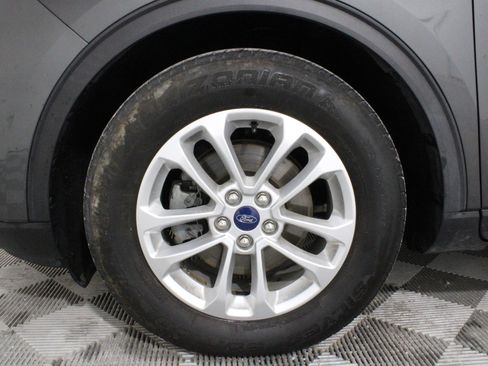 Used 2020 Ford Escape SE FWD image 31
