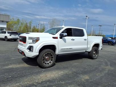 Used 2021 GMC Sierra 1500 SLT w/ SLT Premium Plus Package