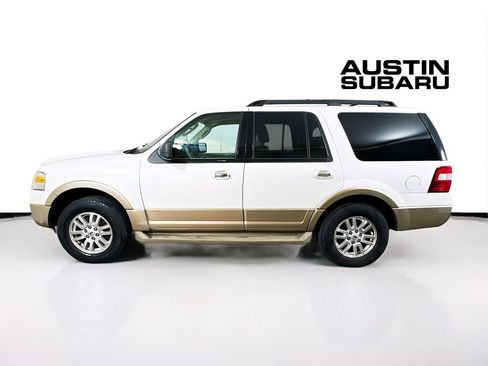 Used 2011 Ford Expedition XLT w/ 202A Rapid Spec Order Code image 4