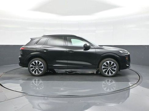 New 2026 Audi Q3 quattro 2.0T AWD/4WD image 8