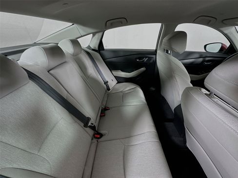 Used 2023 Honda Accord LX image 24