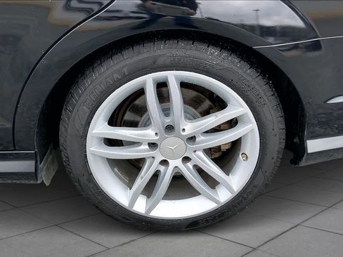 Used 2013 Mercedes-Benz C 250 Sedan image 11