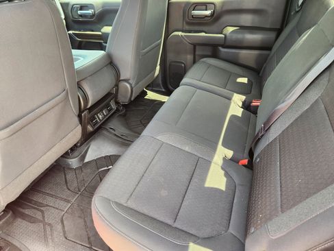 Used 2021 Chevrolet Silverado 1500 LT RWD image 33