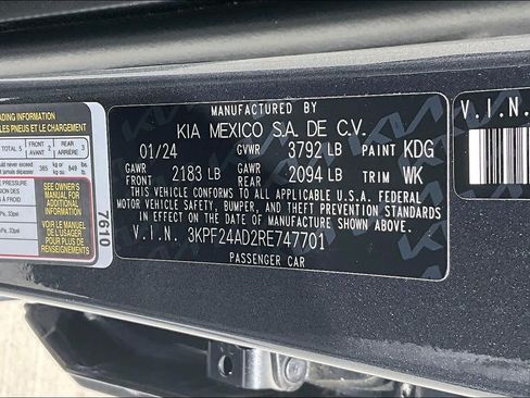 Certified 2024 Kia Forte LXS FWD image 33