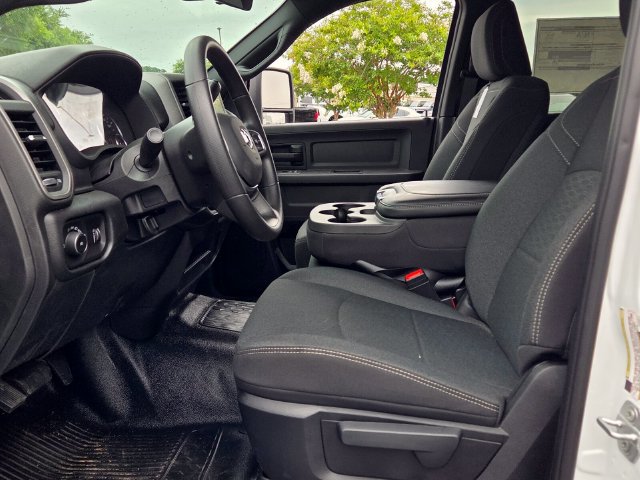 New 2026 RAM 4500 Tradesman w/ Chrome Appearance Group AWD/4WD image 5