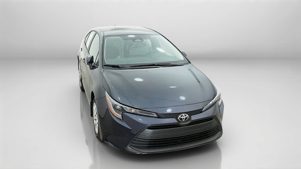 New 2026 Toyota Corolla LE FWD image 4