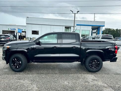 New 2025 Chevrolet Colorado Z71 w/ Midnight Edition image 5