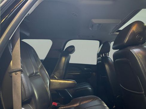 Used 2007 GMC Yukon Denali image 34