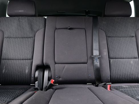 Used 2018 GMC Yukon SLE w/ SLE Value Package image 14