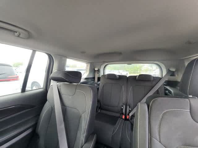 Used 2023 Jeep Grand Cherokee L Laredo AWD/4WD image 28