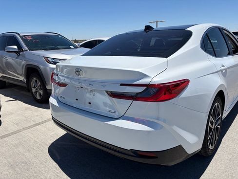 Used 2025 Toyota Camry XLE w/ Premium Package FWD image 4