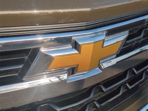 Certified 2023 Chevrolet Silverado 1500 LT image 29