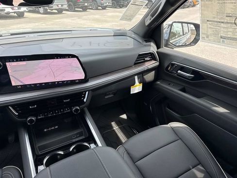 New 2026 Chevrolet Tahoe Premier AWD/4WD image 21