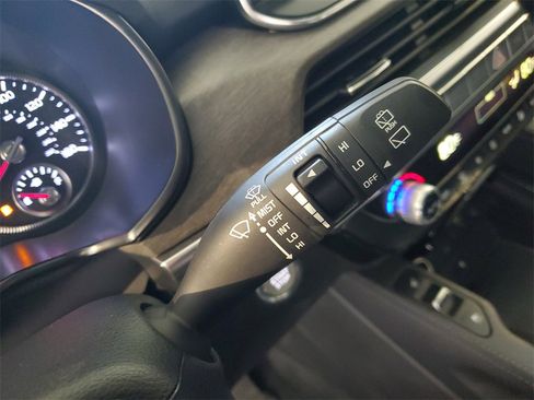 Certified 2022 Kia Telluride EX w/ EX Premium Package image 28