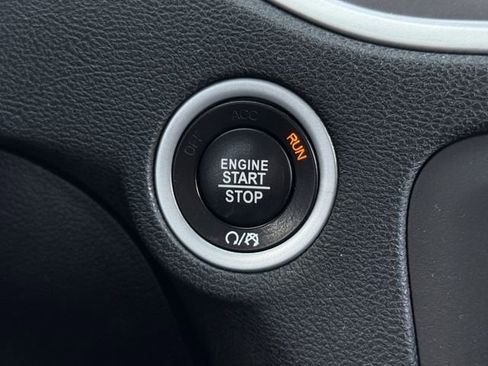 Used 2022 Dodge Charger R/T w/ Blacktop Package image 21