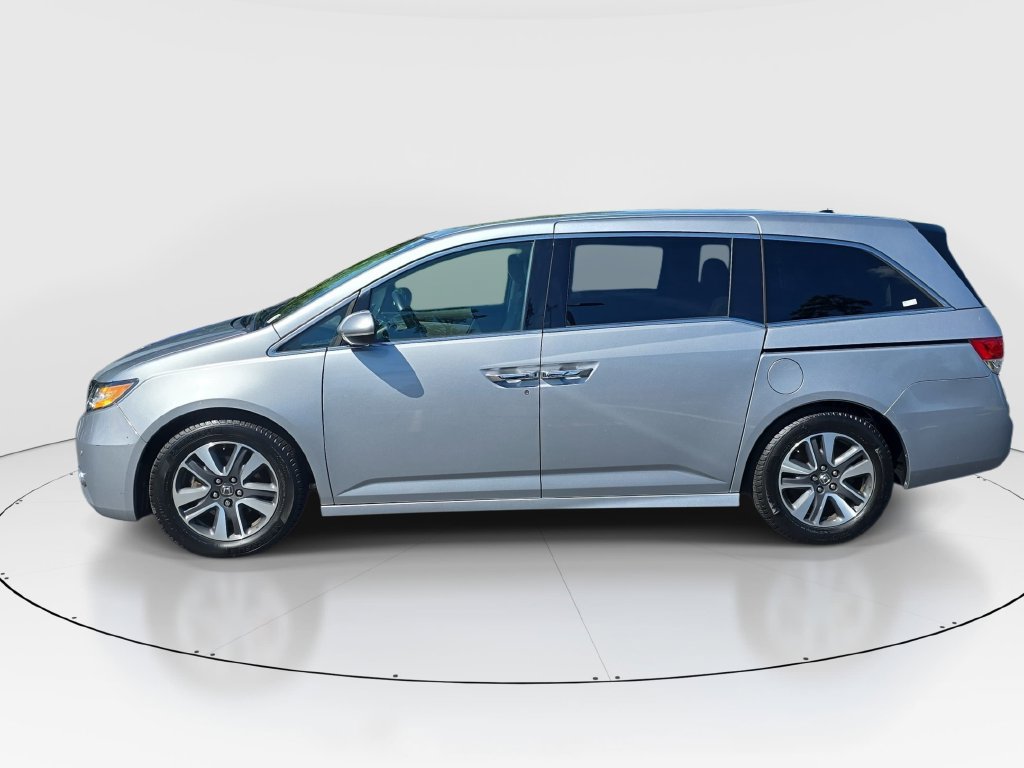 Used 2016 Honda Odyssey Touring image 5