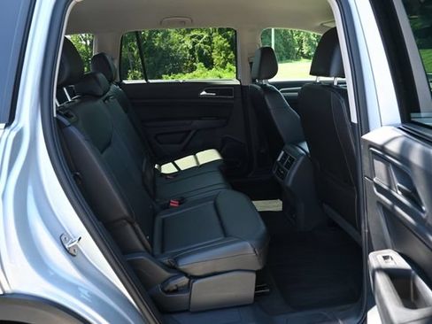 Used 2018 Volkswagen Atlas SE w/ R-Line Package AWD/4WD image 21