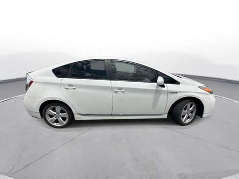 Used 2013 Toyota Prius Five FWD image 5