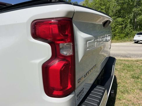 Used 2019 Chevrolet Silverado 1500 RST AWD/4WD image 10