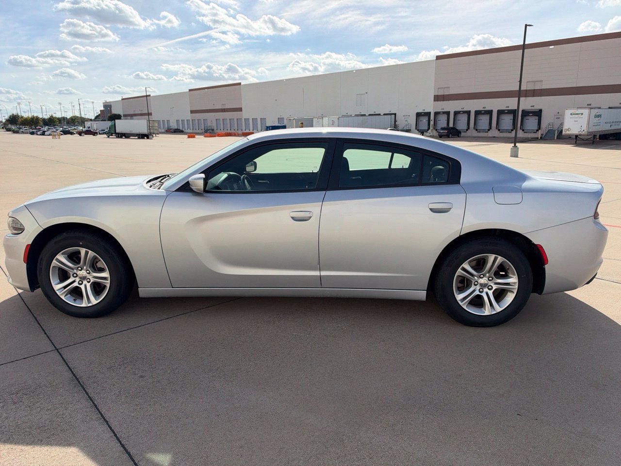 Used 2022 Dodge Charger SXT RWD image 8