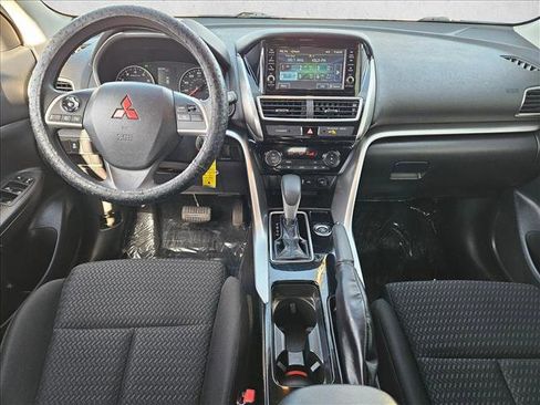 Used 2020 Mitsubishi Eclipse Cross ES image 16
