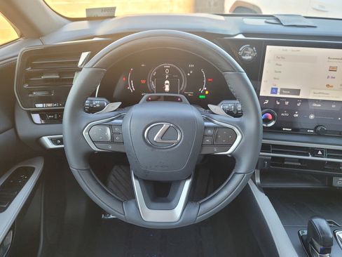 Used 2023 Lexus RX 350h RX 350h image 17