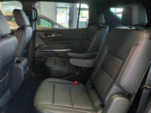 Used 2026 Chevrolet Traverse LT w/ LPO, Floor Liner Package AWD/4WD image 15