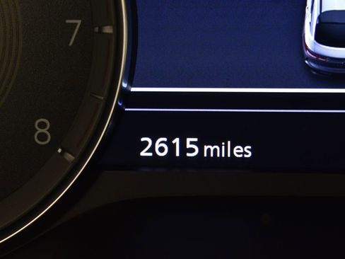 Certified 2025 INFINITI QX55 Essential image 22