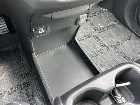 Used 2024 Honda Odyssey EX-L image 12