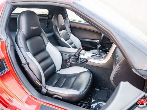 Used 2006 Chevrolet Corvette Z06 w/ Preferred Equipment Group image 51