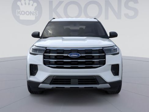 New 2026 Ford Explorer Active AWD/4WD image 8