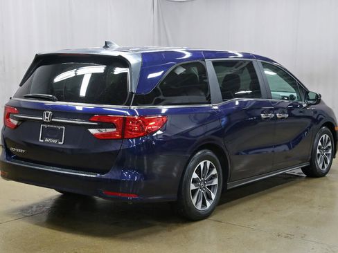 Certified 2024 Honda Odyssey EX-L image 16