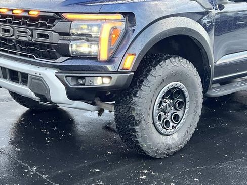 Used 2025 Ford F150 Raptor image 9