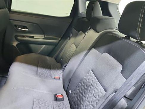 Certified 2025 Nissan Kicks SV FWD image 19