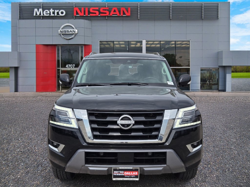 Used 2023 Nissan Armada SL RWD image 2