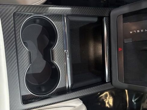 Used 2022 Tesla Model S Plaid AWD/4WD image 25