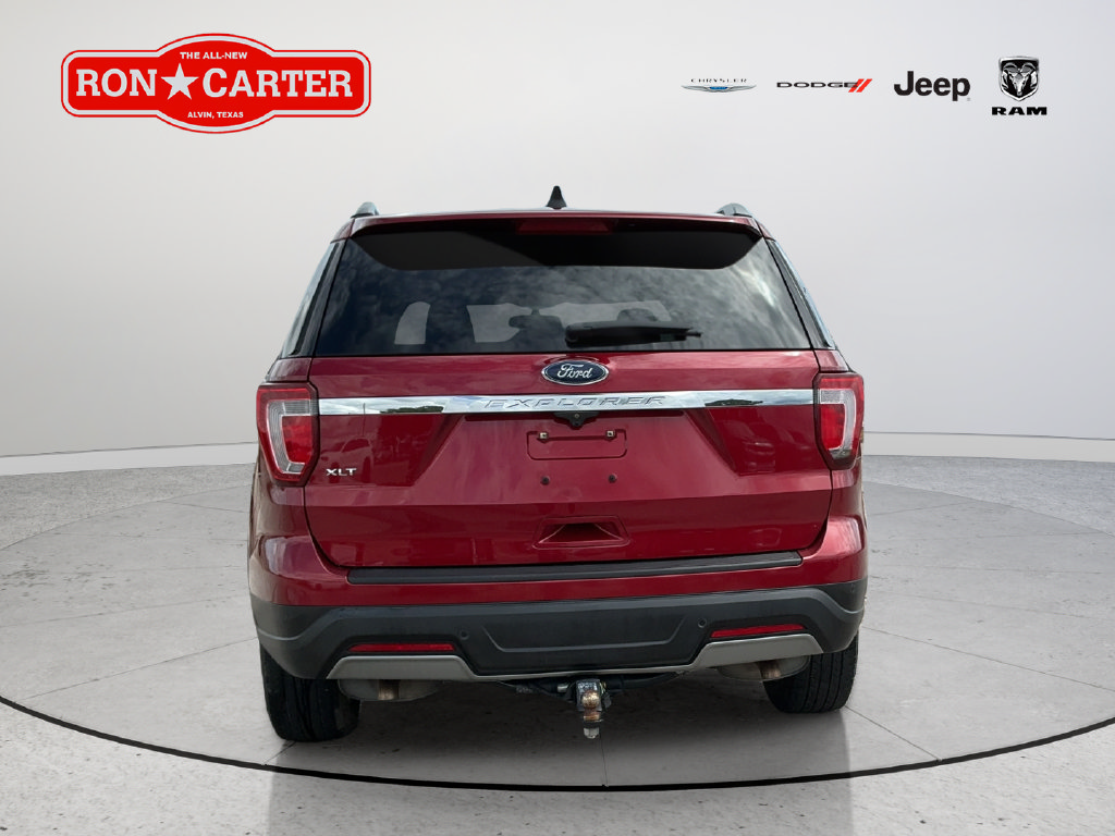 Used 2019 Ford Explorer XLT FWD image 5