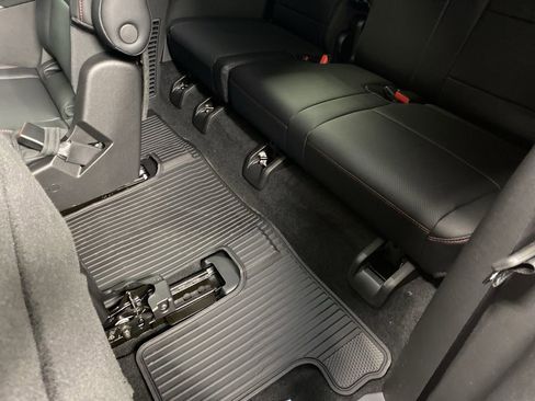 New 2026 Chevrolet Traverse Z71 w/ Driver Confidence Package image 31