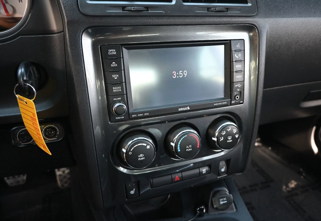 Used 2010 Dodge Challenger R/T RWD image 12