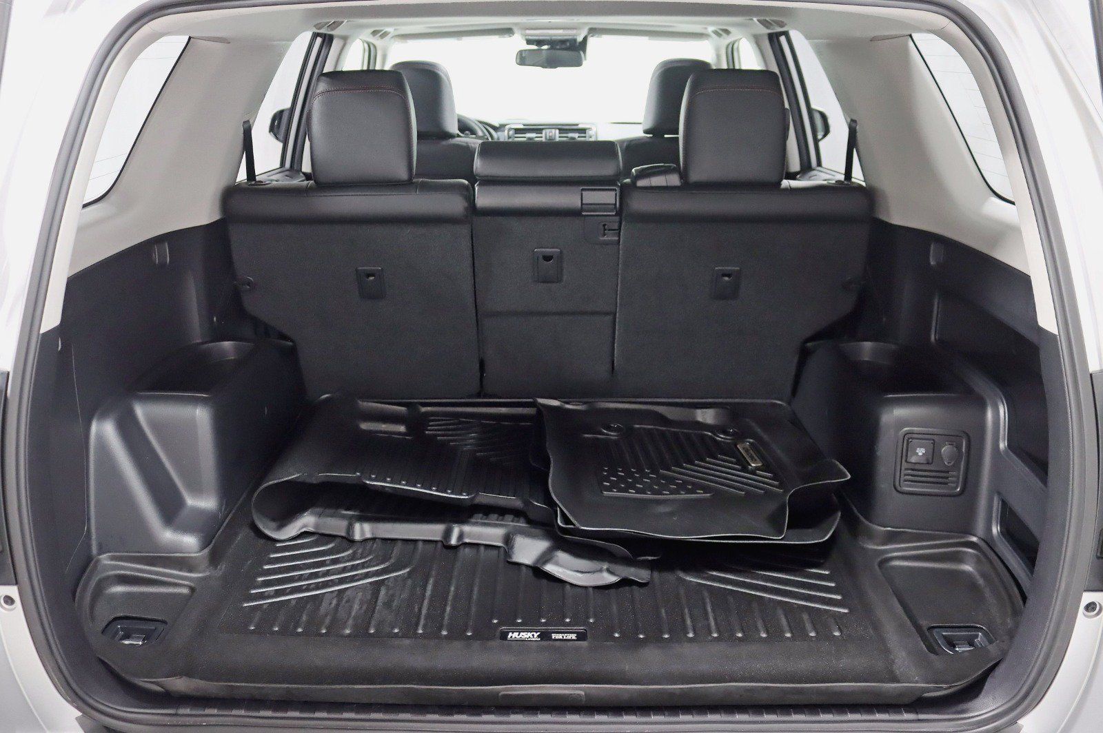 Used 2021 Toyota 4Runner TRD Off-Road Premium w/ Moonroof Package AWD/4WD image 37