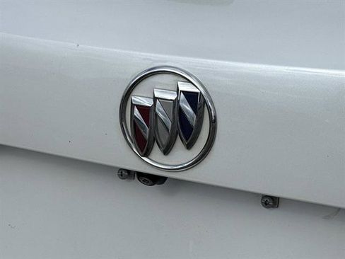 Used 2023 Buick Envision Preferred image 7