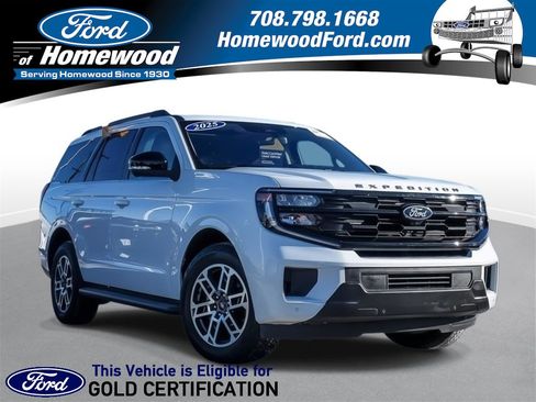 Certified 2025 Ford Expedition Active image 1