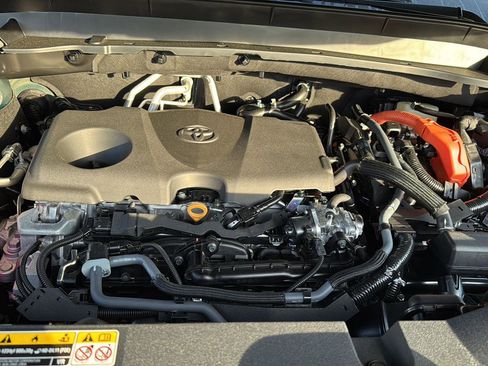 New 2026 Toyota Grand Highlander Limited image 32