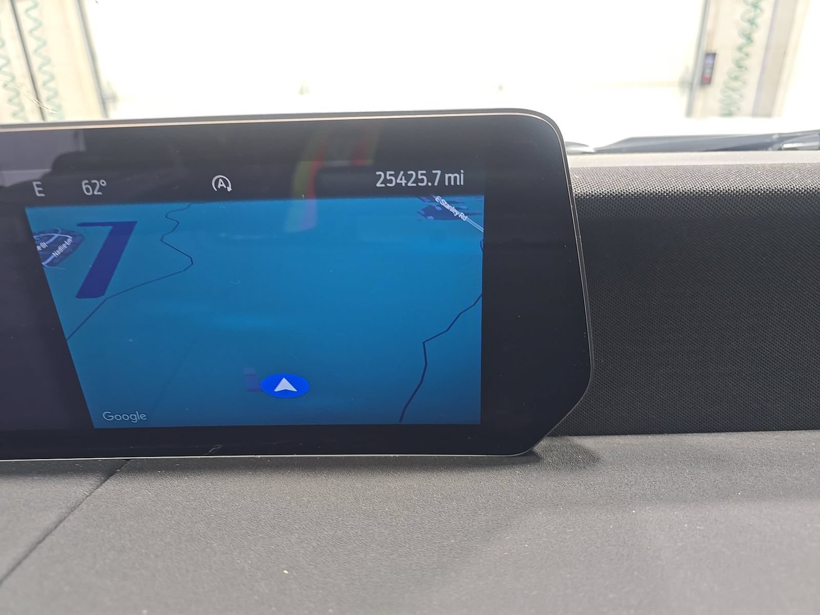 Used 2025 Ford Expedition Tremor AWD/4WD image 4