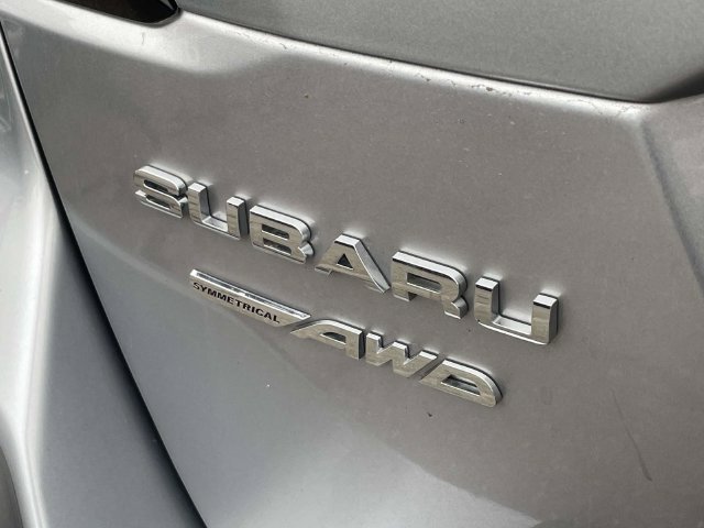 Used 2025 Subaru Outback Limited w/ Popular Package #2 AWD/4WD image 10