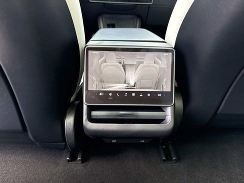 Used 2026 Tesla Model 3 AWD/4WD image 21