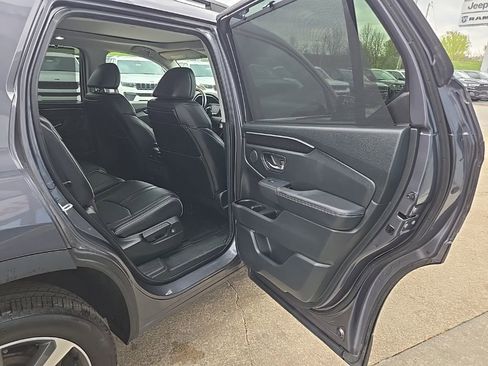 Used 2024 Honda Pilot Elite image 84